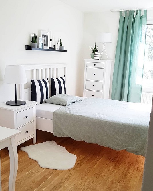 Ліжко ІКЕА як частина меблів для спальні: вибір для сучасного дому.