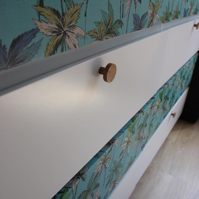 Фарбування комода Мальм: покрокова інструкція для оновлення меблів вдома.