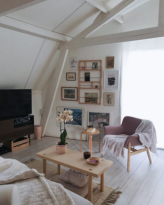 Сучасне крісло ІКЕА в дизайні інтер'єру: елегантність та функціональність для дому