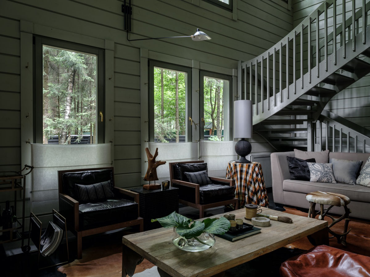 Стильний дизайн інтер'єру будинку з бруса з акцентом на природні текстури та колір