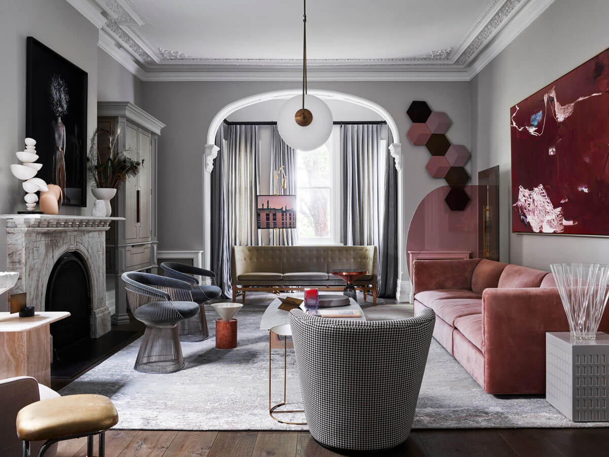 Фототехніка для інтер'єрної зйомки: об'єктиви та налаштування камери для якісних фото.