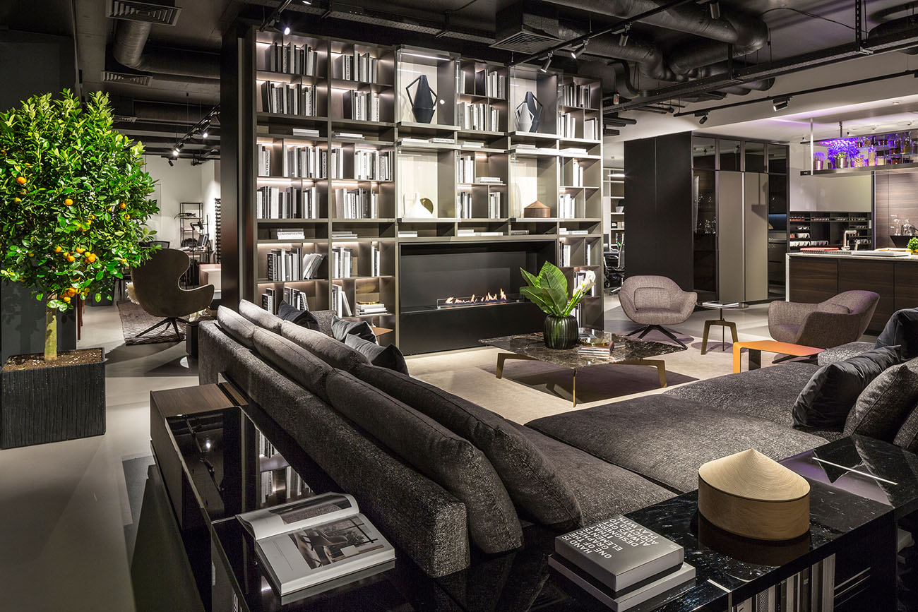 Зонування простору за допомогою меблів: візуальне розділення кімнати на функціональні зони.