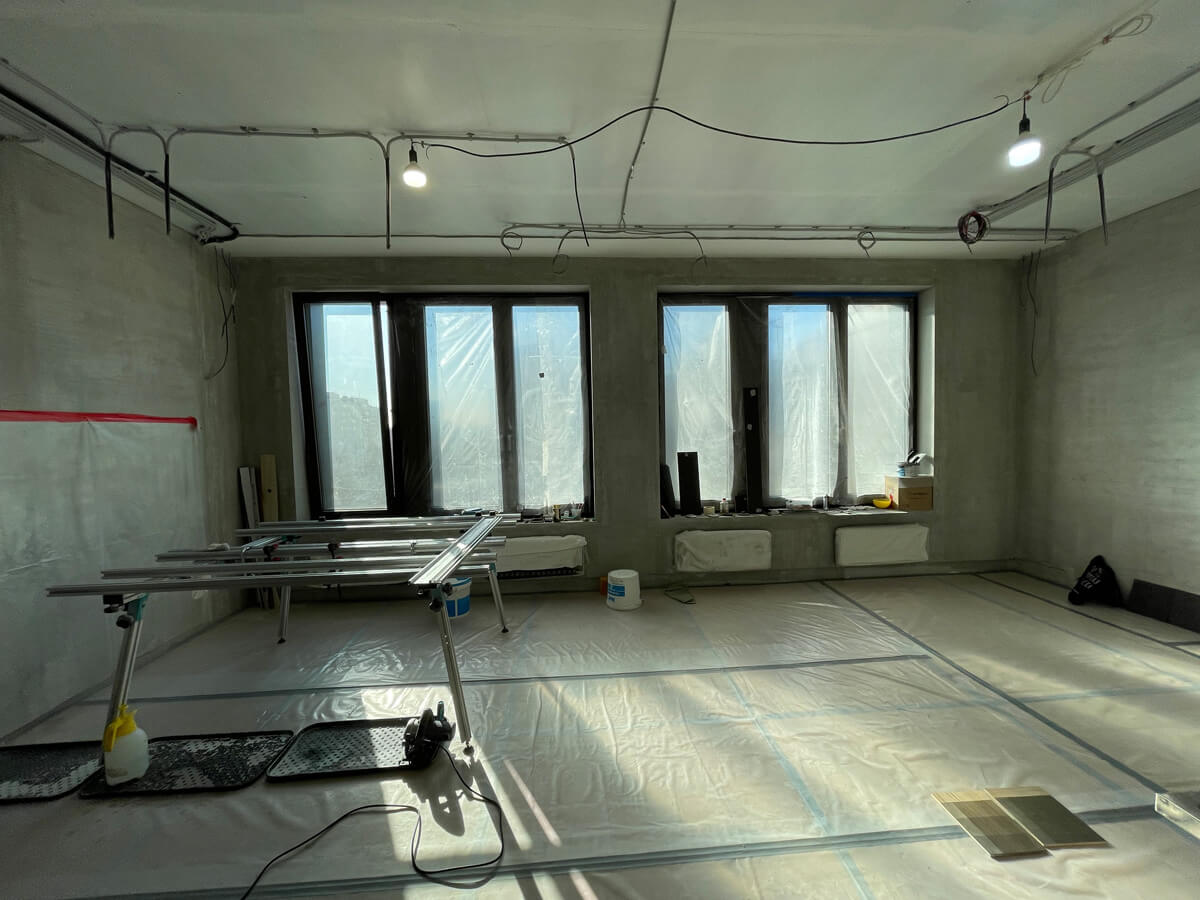 Приклад схеми електропроводки для квартири з зазначенням розташування електрощита.