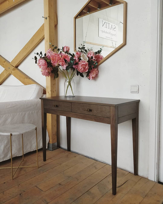 Надихаючі ідеї для створення туалетного столика своїми руками, креатив та унікальність