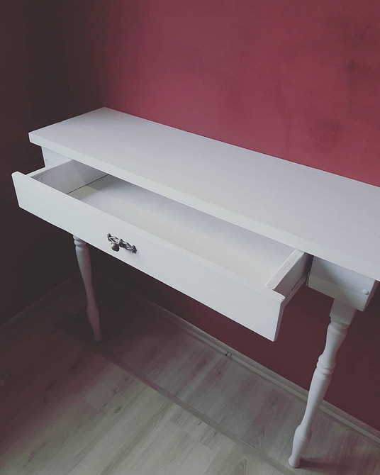 Етапи збірки туалетного столика своїми руками, покрокова інструкція та поради