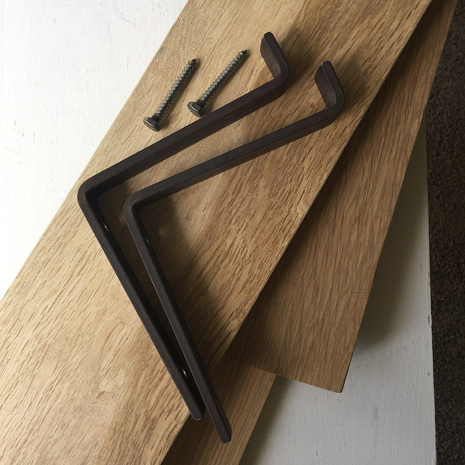 Чотири ідеї для туалетного столика: створення затишку своїми руками покроково