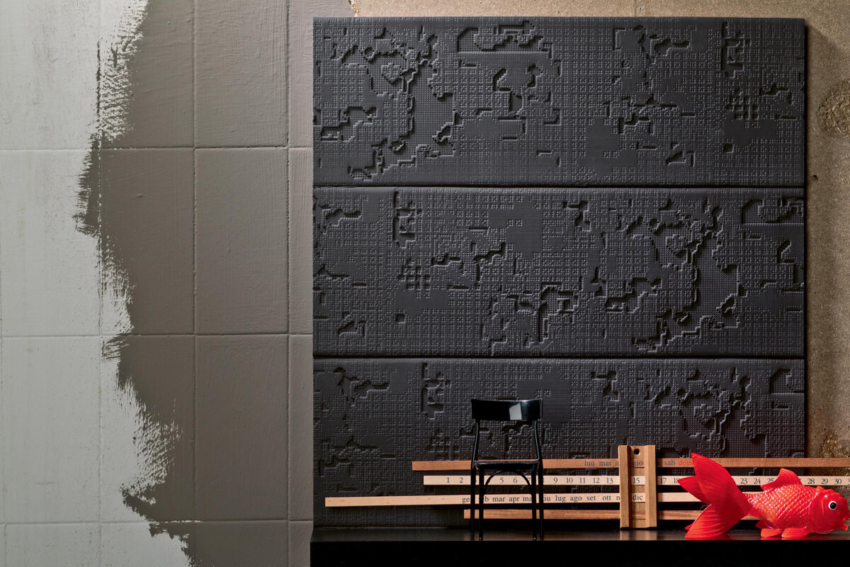 Широкий вибір кольорів та текстур керамічної плитки для задоволення будь-яких смаків.