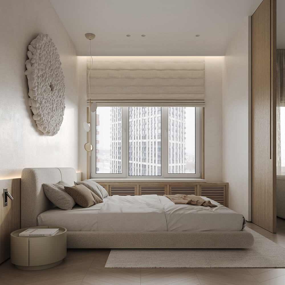 Елегантний кремовий інтер'єр вітальні з каміном, картинами та декоративними подушками