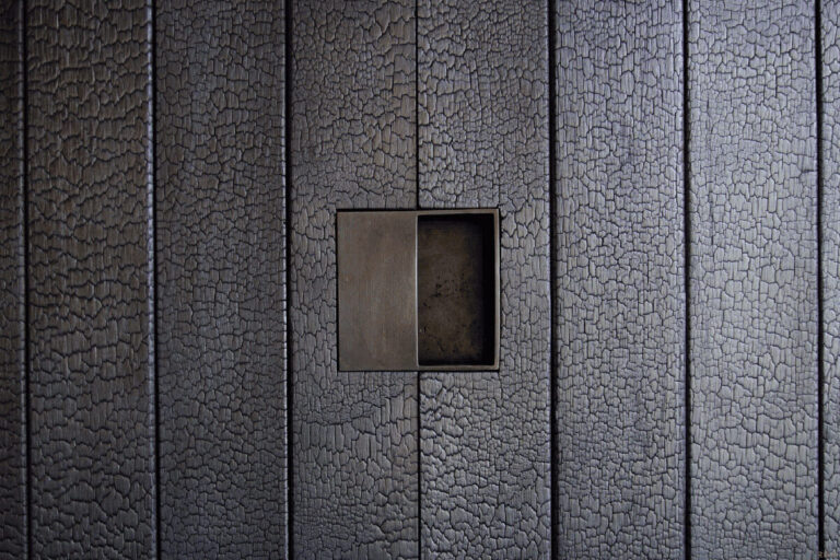 Обпалена деревина в інтерєрі: як додати тепла та текстури вашому дому. — Обпалена деревина в інтерєрі