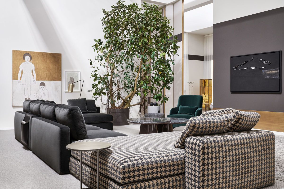 Розкладний диван акордеон в інтер'єрі. Компактний диван для невеликих кімнат.