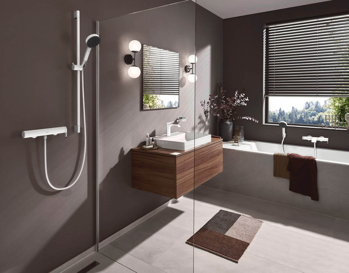 Сучасний дизайн ванної кімнати: фарбування стін, вибір кольору, поради експертів.