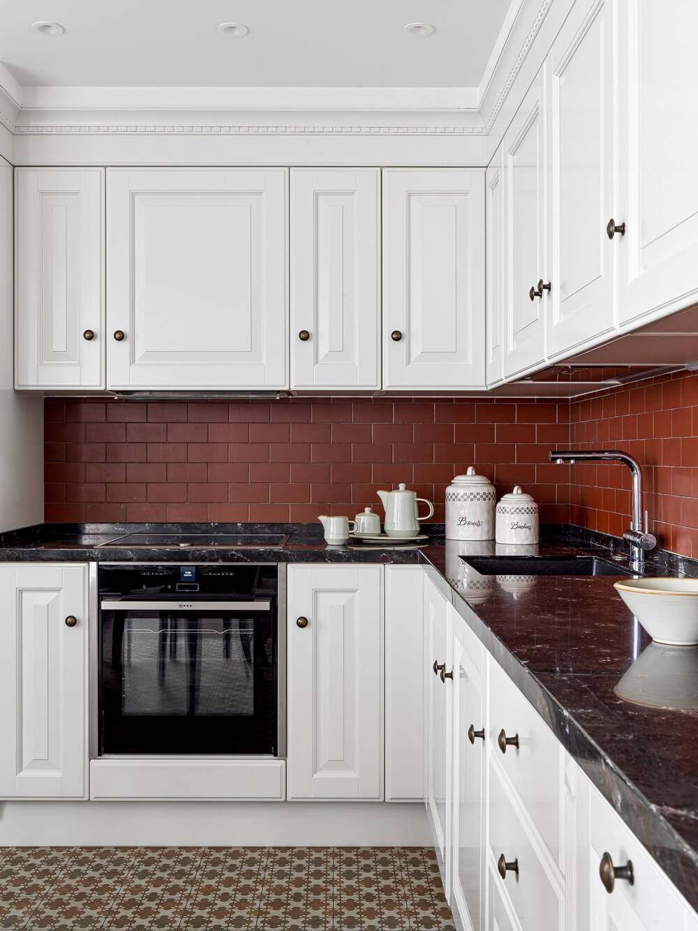 Дизайн інтер'єру в стилі сучасної класики: елегантний та вишуканий стиль для вашої квартири.