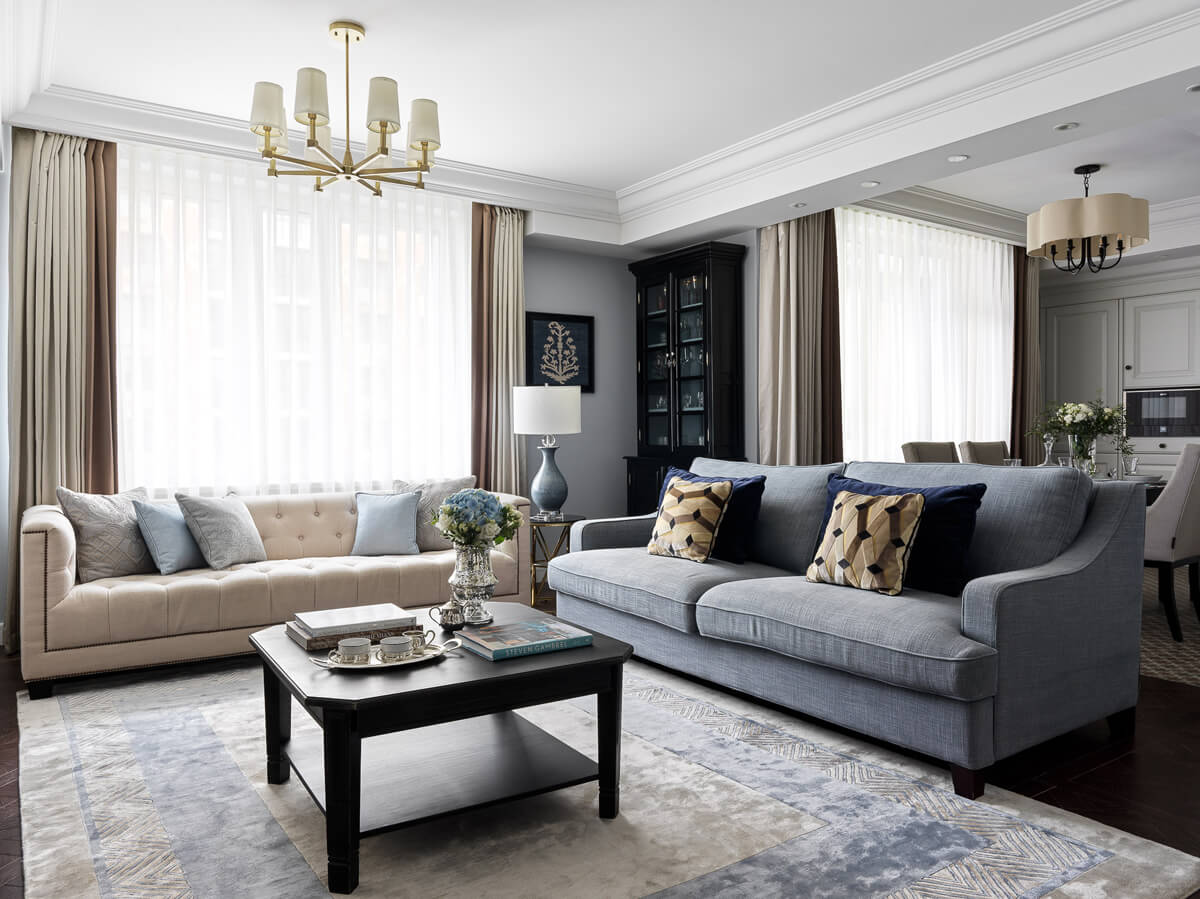 Класичні елементи в сучасному інтер'єрі: фото елегантного дизайну квартири в Україні.