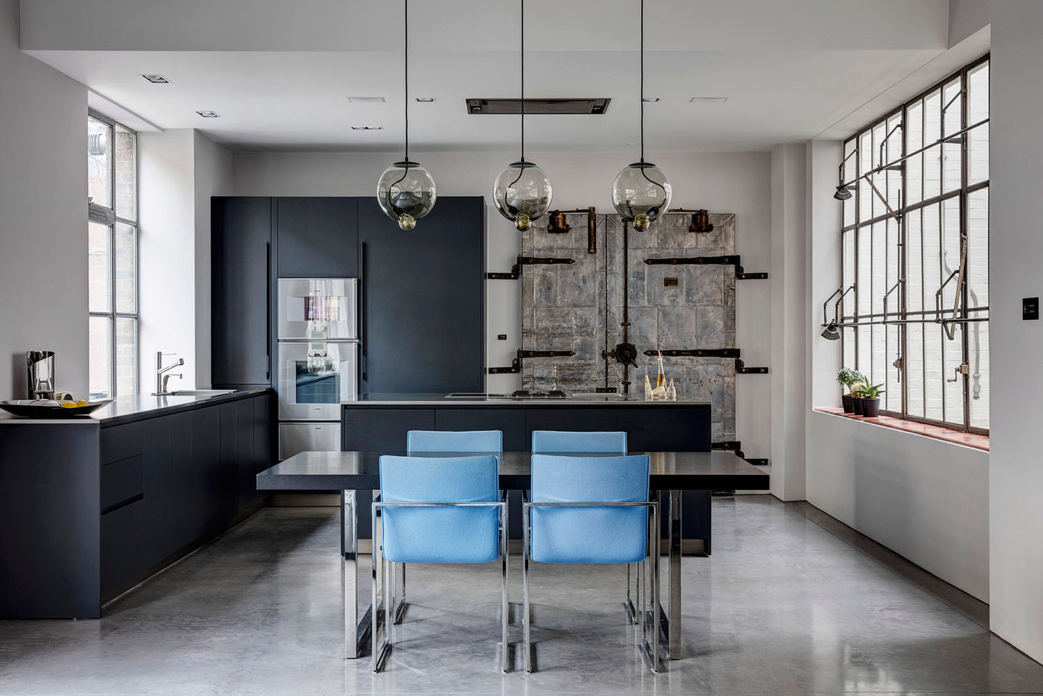 Деталі глянцевого інтер'єру, застосування правила 60/30/10 в дизайні