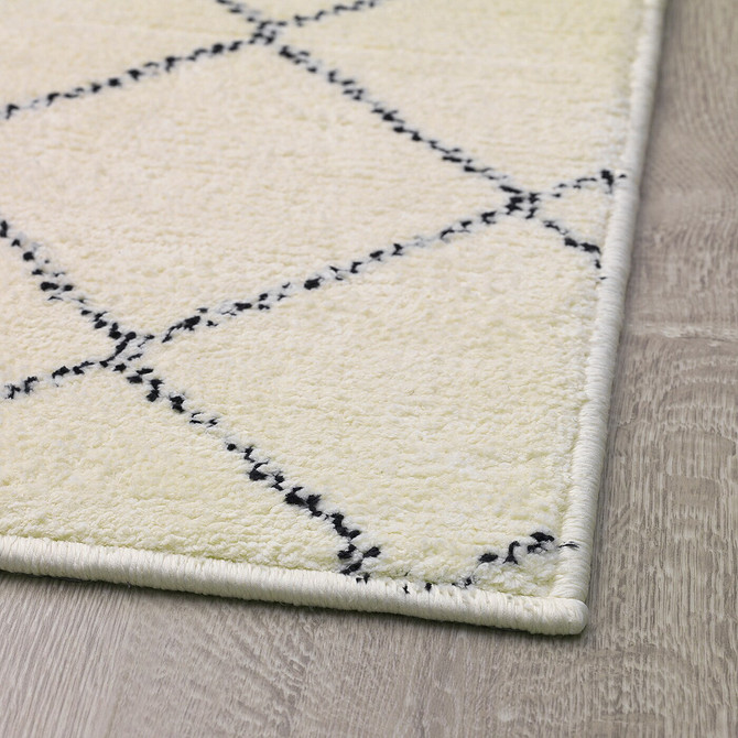 Базові предмети меблів ІКЕА: універсальні рішення для вашого дому та інтер'єру