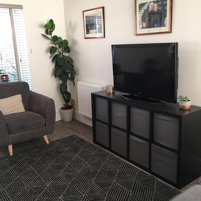 Полки ІКЕА в інтер'єрі: 10 оригінальних ідей для вашого дому