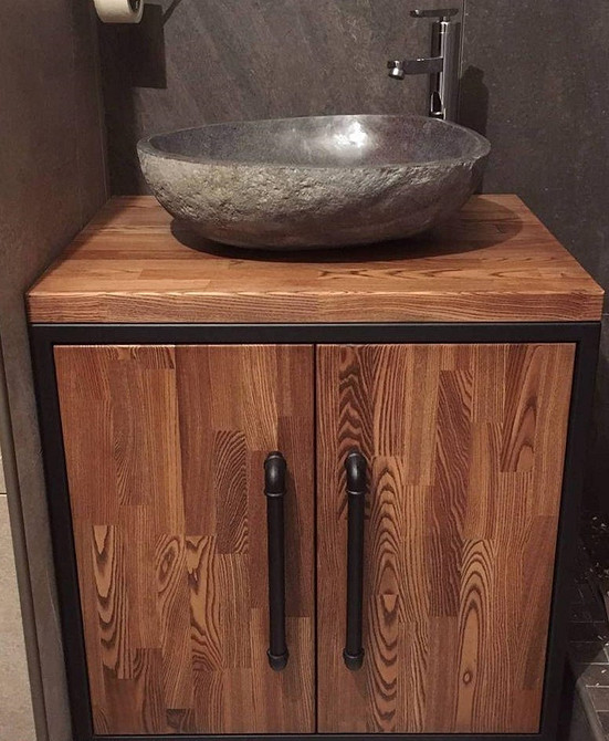 Креативна лампа настільна з водопровідних труб для робочого столу в стилі лофт