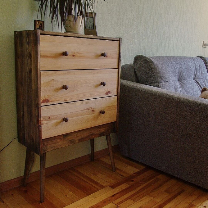 Ідеї для дому: використання переробленого комода в сучасному інтер'єрі.