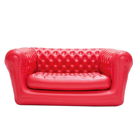 Маленькі садові меблі для невеликого простору: компактні та функціональні.