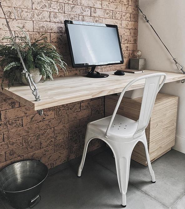 Колекція дизайнерських стільців, що відображають сучасні тенденції в інтер'єрі