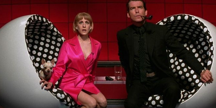 Інтер'єр з меблями з відомих фільмів: крісло Барселона, торшер Arco.