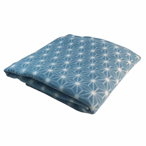 Затишний передпокій в будинку з бруса: ідеї інтер'єру з меблями IKEA, скандинавський стиль