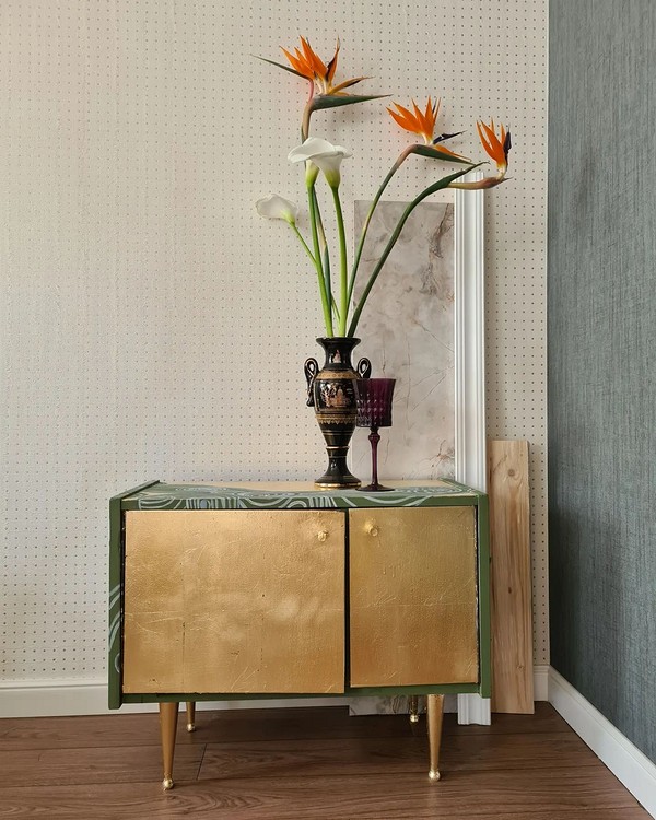 Декор меблів своїми руками: перетворений столик з використанням техніки декупажу та фарбування