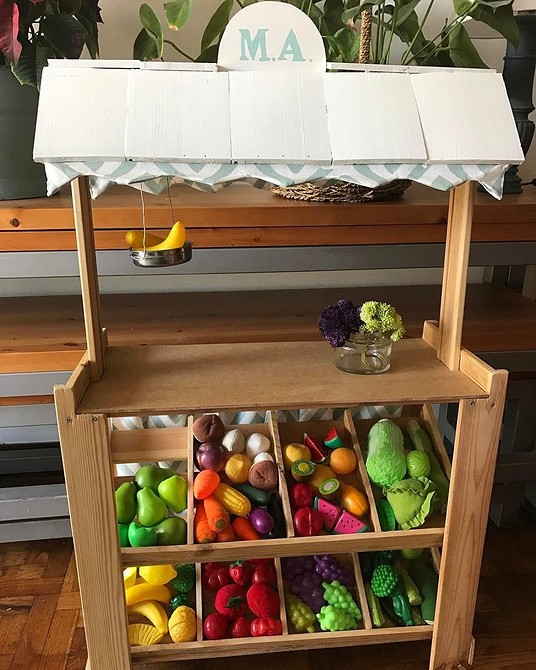 Стелаж Альберт IKEA: ідеальне рішення для організації бібліотеки вдома, бюджетно та стильно