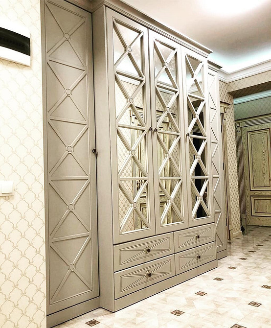 Проектування шафи купе: вибір матеріалів, фурнітури та оптимального внутрішнього наповнення для замовника