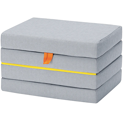 Компактний обідній стіл ІКЕА: ідеальний для невеликої кухні або вітальні.