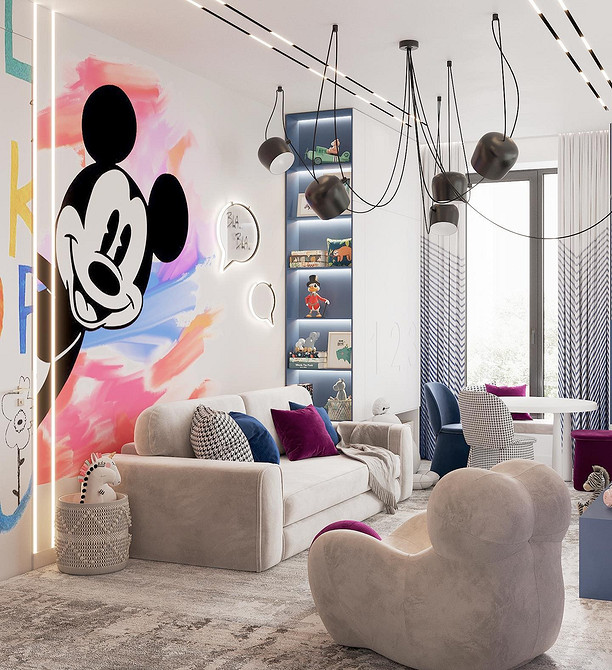 Оформлення спальні з білими меблями: елегантне ліжко, туалетний столик та м'який килим.