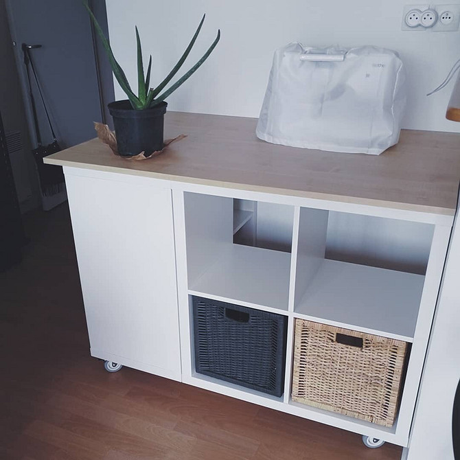 Оновлення інтер'єру: переробка старих меблів для створення сучасного та стильного дизайну.