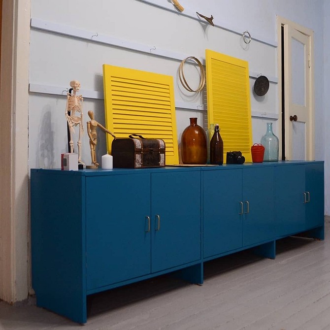 Реставрація старої стінки: стильний дизайн після переробки, ідея для вашого дому.