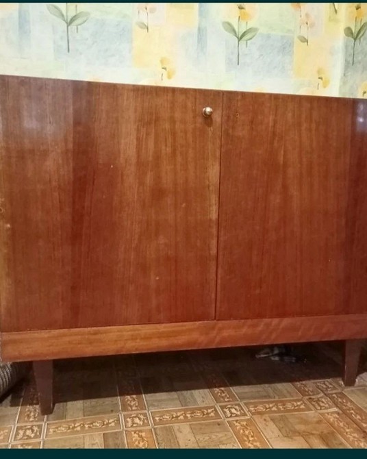 Поради та ідеї з оновлення старих тумбочок: зробіть це самі DIY проєкти для дому.