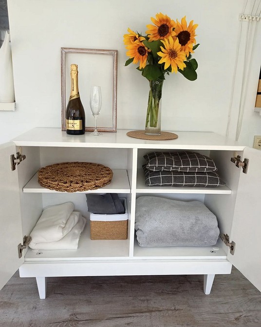 Переробка старої тумбочки в стильний предмет інтер'єру: ідеї та натхнення своїми руками.