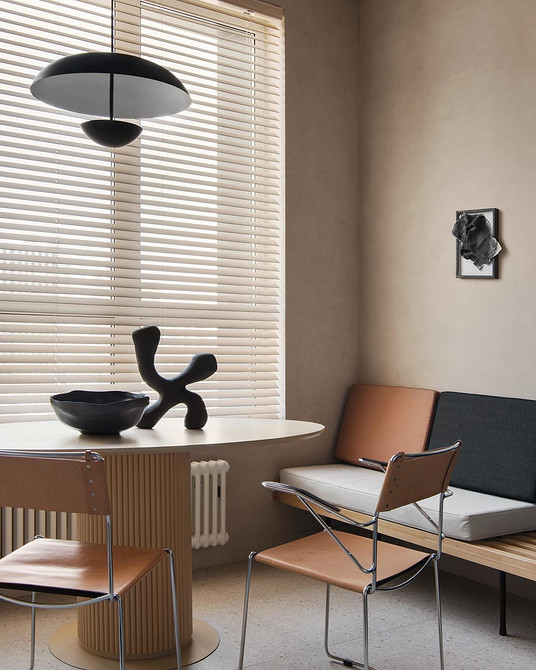 Висота дивана на кухні: як правильно підібрати для комфортного сидіння за столом