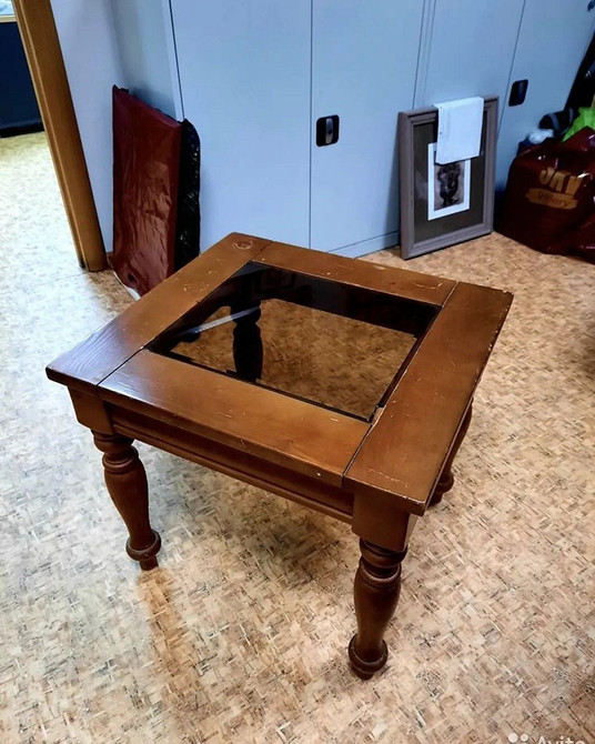 Вінтажні меблі своїми руками: реставрація старого крісла для оновлення інтер'єру.