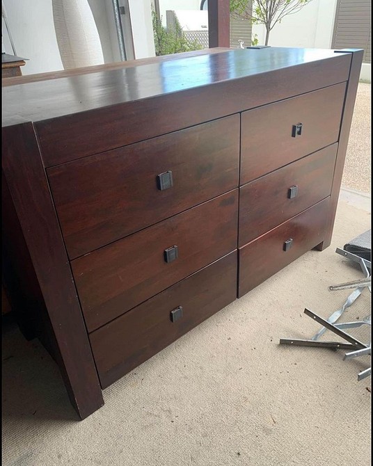 Відновлення дерев'яного столу: приклад реставрації меблів, оновлення інтер'єру своїми руками.