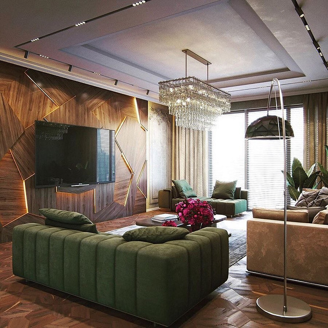 Інтер'єр з яскравим диваном та килимом, що створюють гармонійний колірний ансамбль