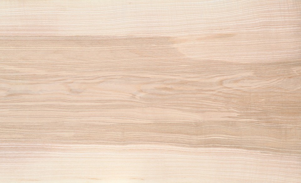 Світлі меблі з дерева в інтер'єрі: ідеї для затишного дому.