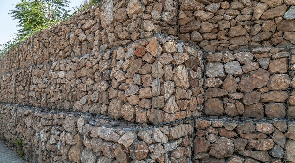 Габіони своїми руками: покрокова інструкція зі створення стильного елементу ландшафтного дизайну.