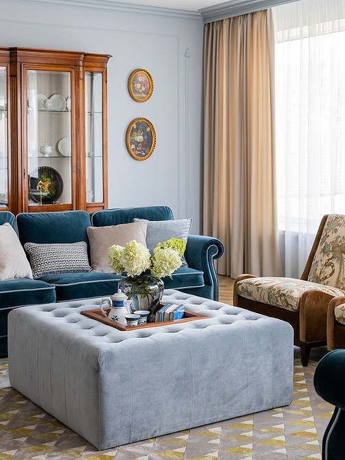 Пуф з каретною стяжкою капітоне, м'які меблі для затишного інтер'єру, обивка.