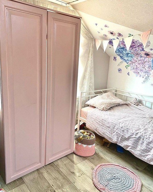 Реставрація старої шафи: покрокова інструкція з перефарбування та декорування меблів вдома