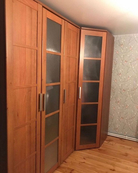 Декор шафи після реставрації: ідеї перефарбування для оновлення інтер'єру кімнати