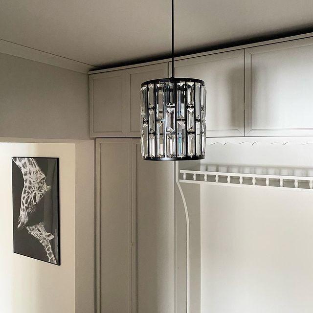 Ідеї для відновлення старих меблів: натхнення для переробки шафи своїми руками