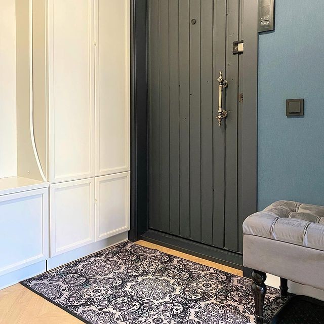 Реставрація старої шафи: покрокова інструкція з фарбування та відновлення меблів