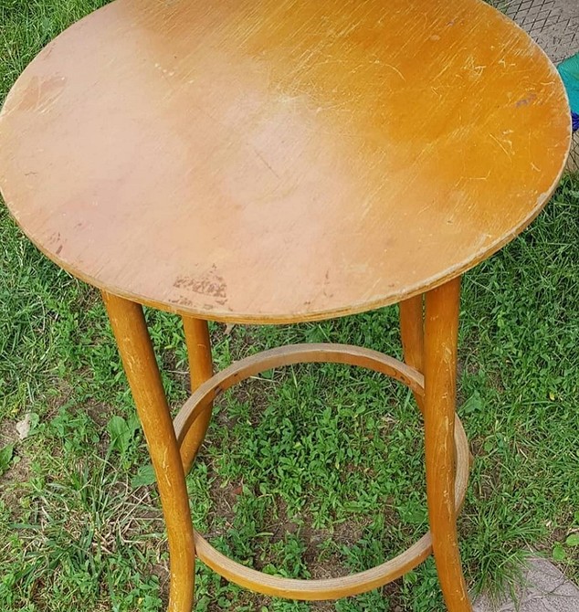 DIY реставрація стола: перетворення старого столу в стильний предмет інтер'єру.