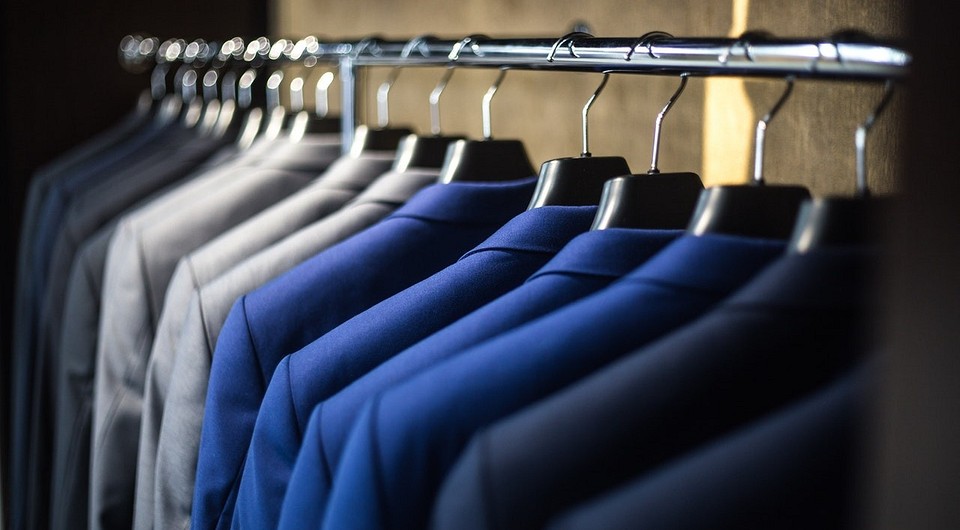 Як правильно визначити глибину шафи: враховуємо стандартні параметри та потреби користувача