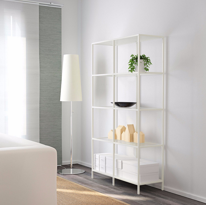 DIY декор: переробка меблів ІКЕА, створення глянцевого аксесуару своїми руками