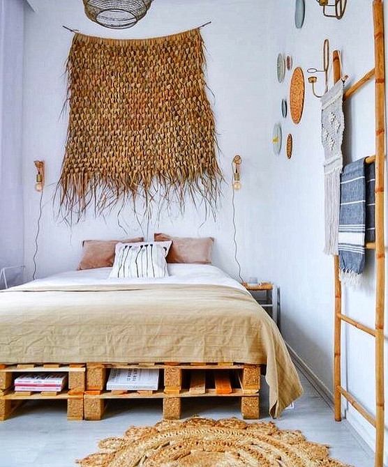 Ліжко з підсвіткою Ліжко з палет з підсвіткою для сучасної спальні